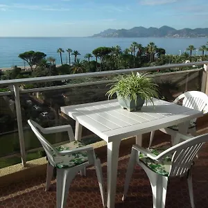 Apartment Montmorency, Cannes