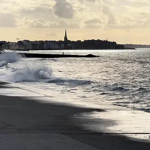 La Merveille De Rochebonne 2 , Saint-Malo Frankrijk