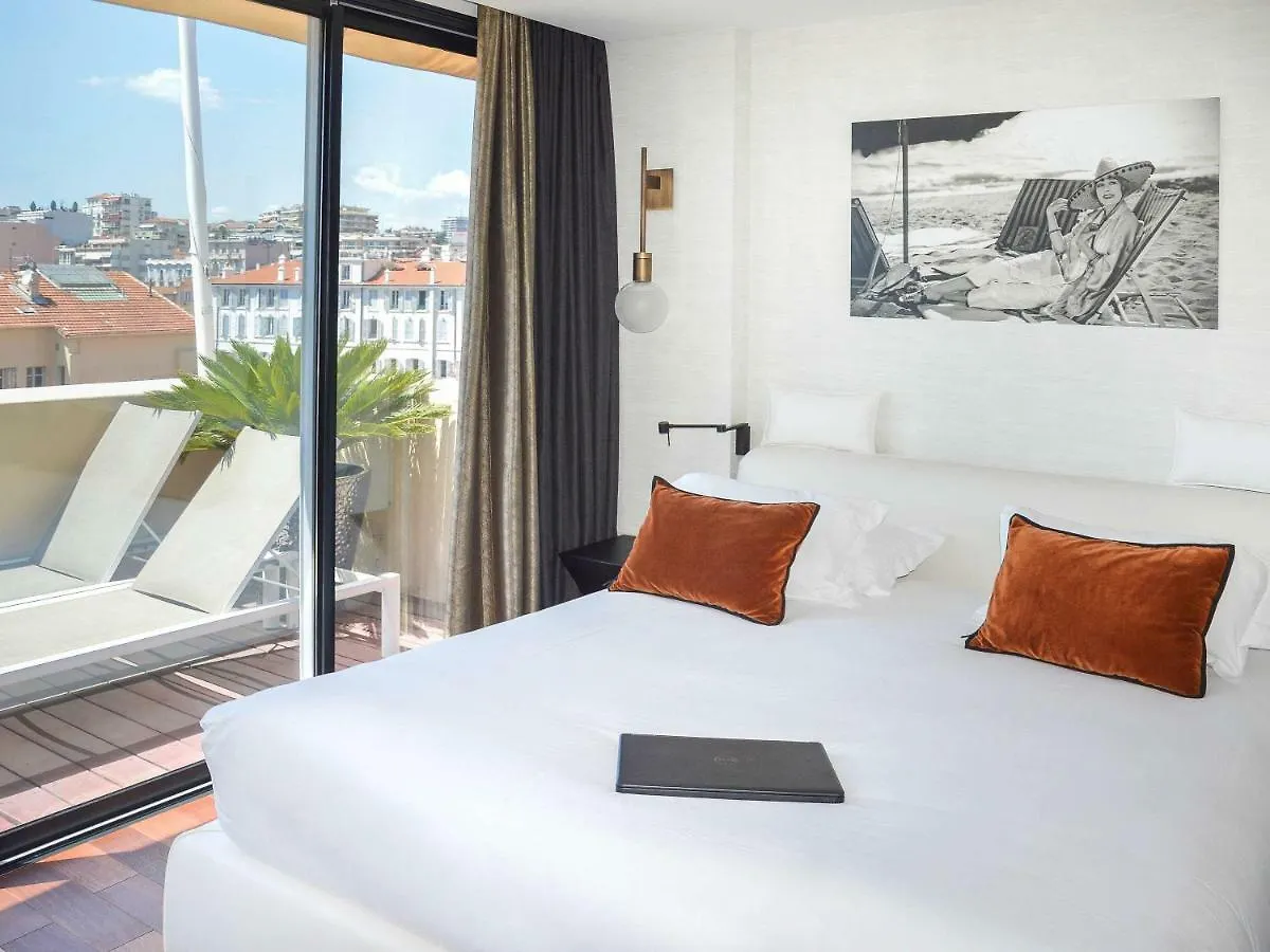 Hotel Cannes Centre Univers