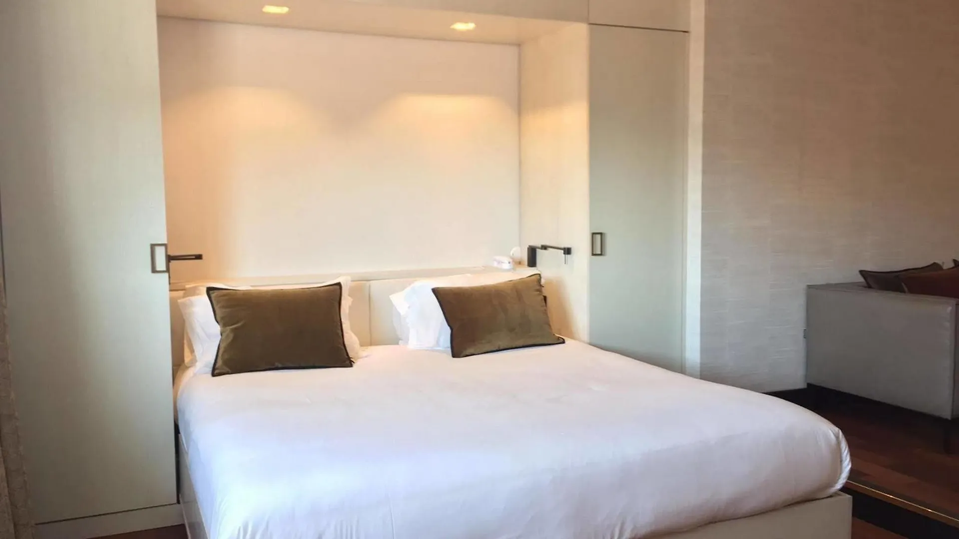 **** Hotel Hôtel Cannes Centre Univers França