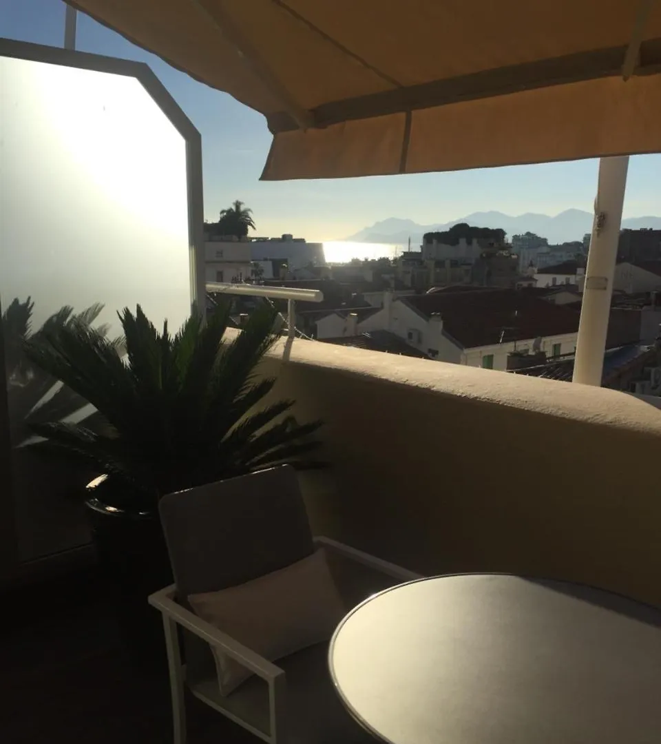 Hotel Cannes Centre Univers